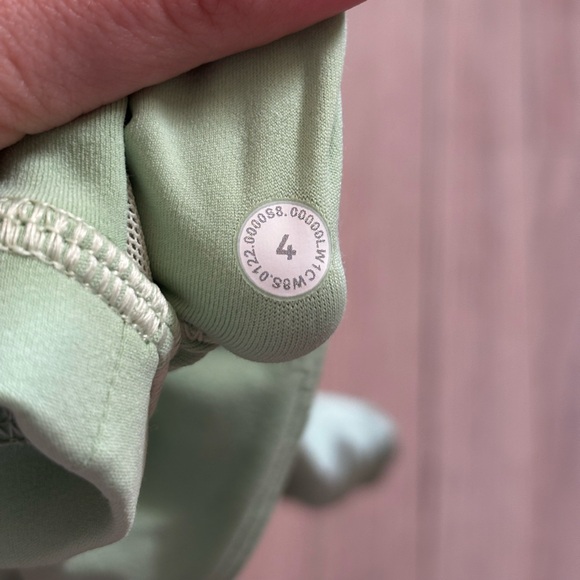 Lululemon Align Tank 4 Creamy Mint - Picture 3 of 3